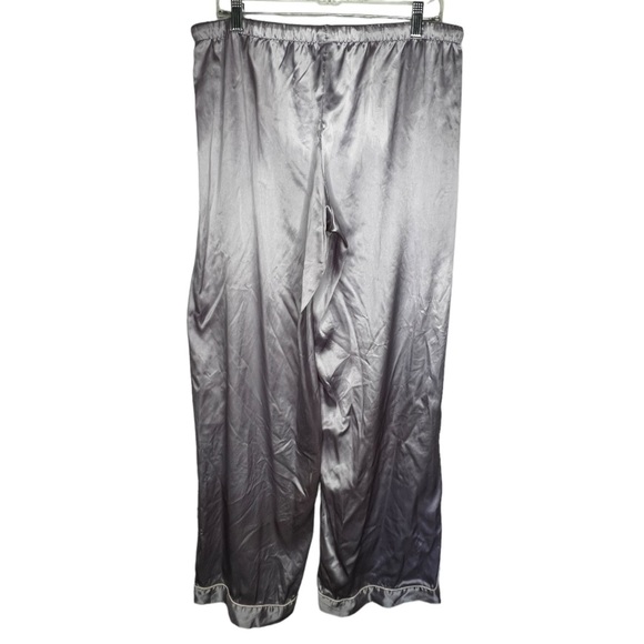 Victoria's Secret Pajama‎ Pants - Picture 4 of 6